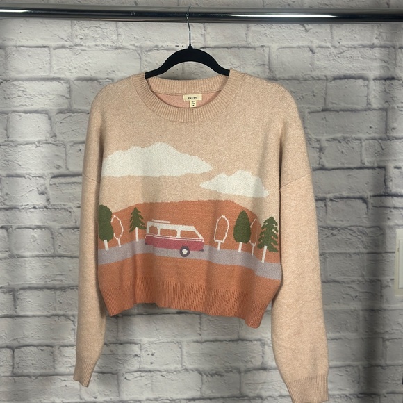 Debut Retro Scenic Sweater with Van Design - Picture 1 of 10